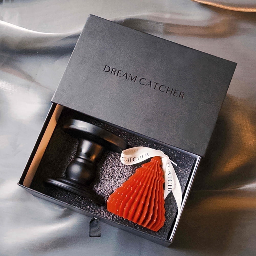 Onekawa Origami Tree Shaped Scented Candle Set with Frosted Ceramic Holder, 5.9oz Sweet Berries Soy Wax Decorative Candle, 12H Burn, Gift Box