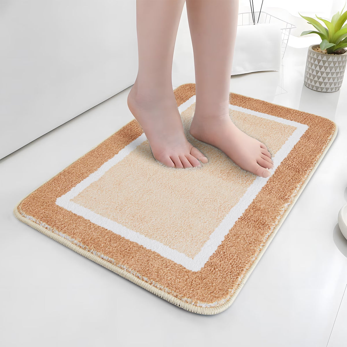 Onekawa Bath Mat - Soft Absorbent Microfiber, Non Slip - 16" x 24", Brown