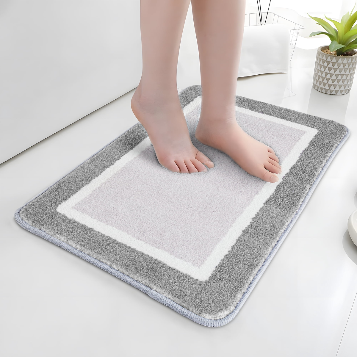 Onekawa Bath Mat - Soft Absorbent Microfiber Non Slip - 16 x 24 in Gray